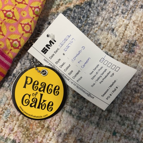 Peace of Cake - New - Smocked Ruffle Sleeve Boho Girls Top Size M (7/8) - Picture 2 of 2